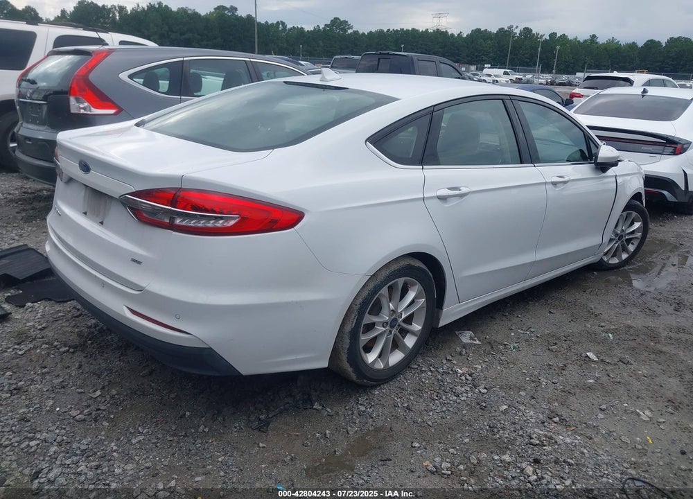 2019 FORD FUSION VIN: 3FA6P0H72KR218697