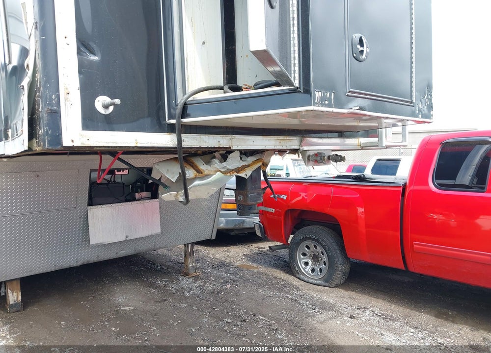 2014 5150 RACE 48F VIN: 1M9GE4830EL672189