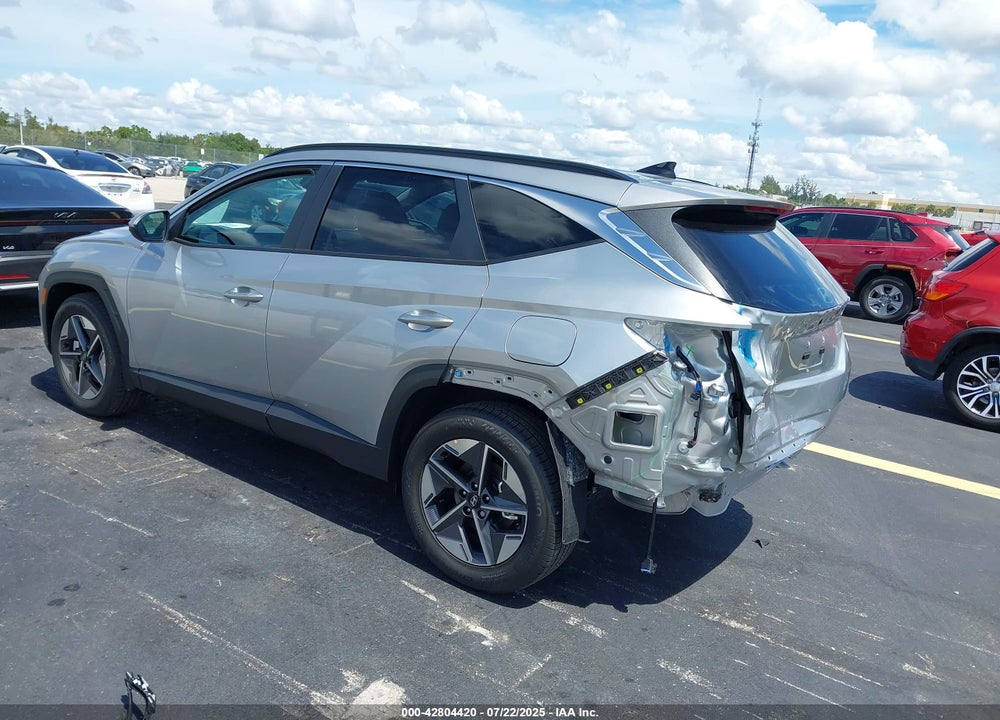 2025 HYUNDAI TUCSON VIN: 5NMJB3DE3SH588128
