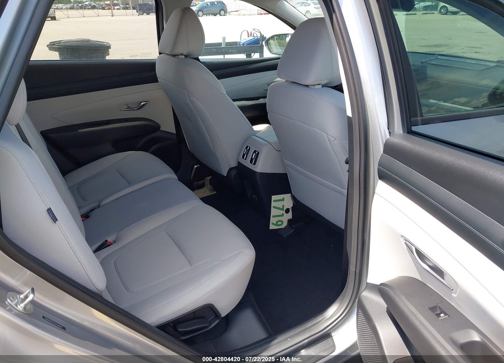 2025 HYUNDAI TUCSON VIN: 5NMJB3DE3SH588128