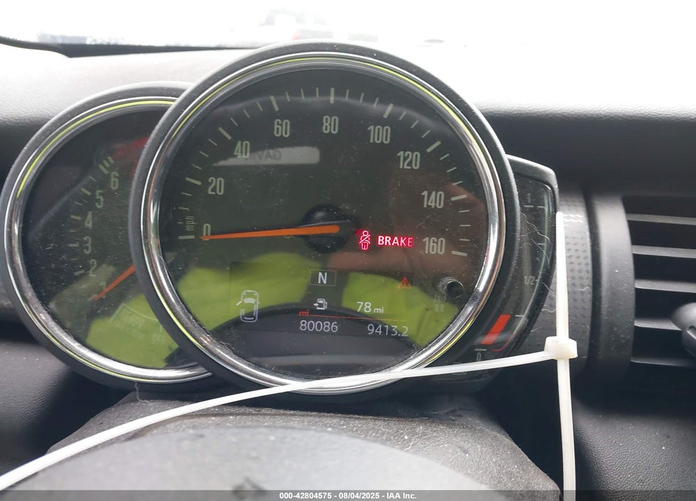 2021 MINI HARDTOP VIN: WMWXR3C09M2M99695