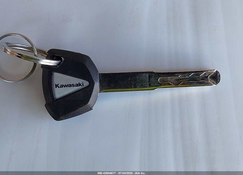 2024 KAWASAKI ER650 P VIN: ML5EREP17RDAC0140