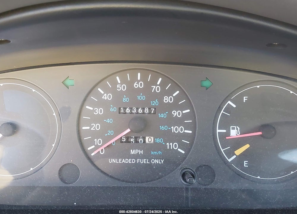 1994 GEO PRIZM LSI VIN: 1Y1SK5364RZ094369
