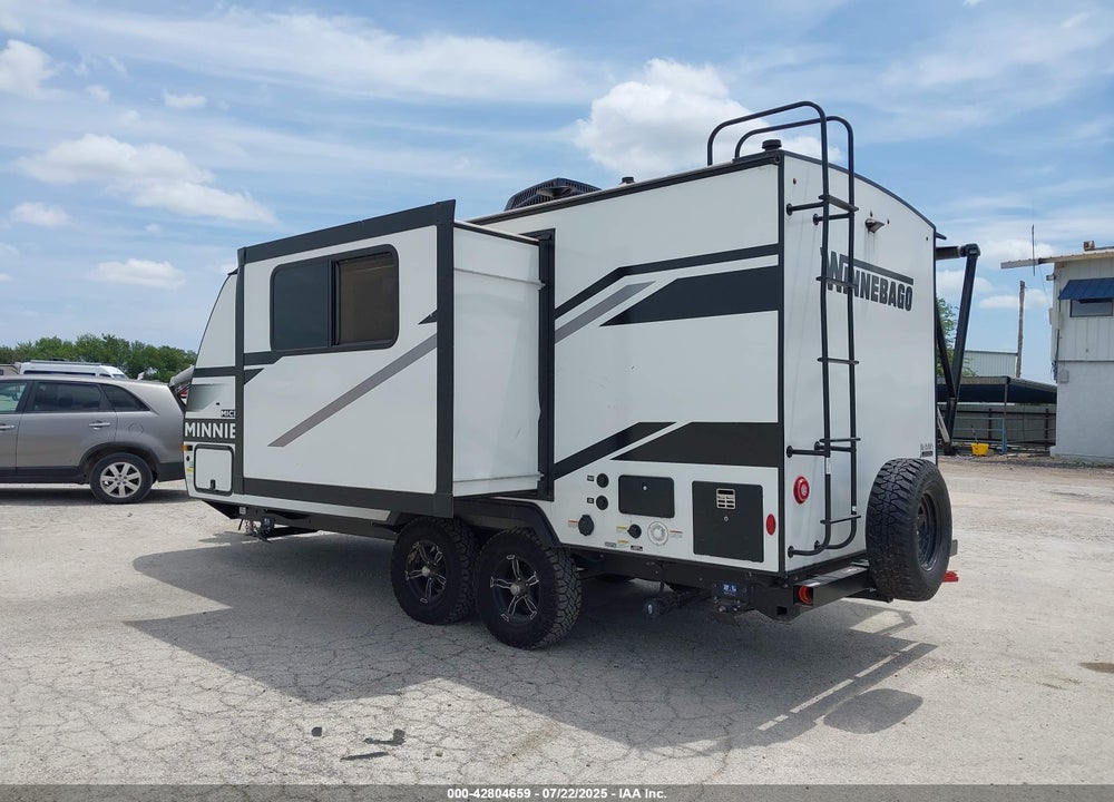 2025 WINNEBAGO OTHER VIN: 54CTM2J27S3100580