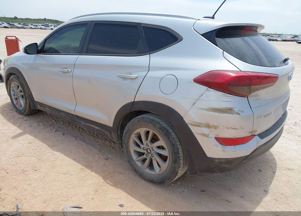 2016 HYUNDAI TUCSON VIN: KM8J33A41GU106857
