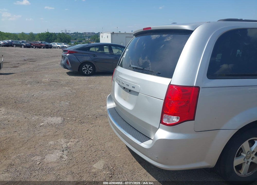2012 DODGE GRAND CARAVAN SXT VIN: 2C4RDGCG5CR248008