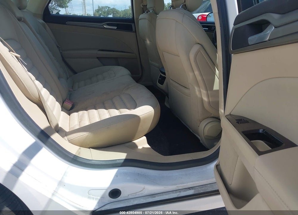 2014 FORD FUSION VIN: 1FA6P0H7XE5370069