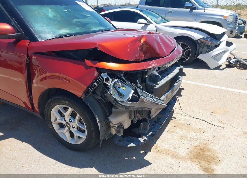 2023 KIA SOUL VIN: KNDJ23AU5P7852248