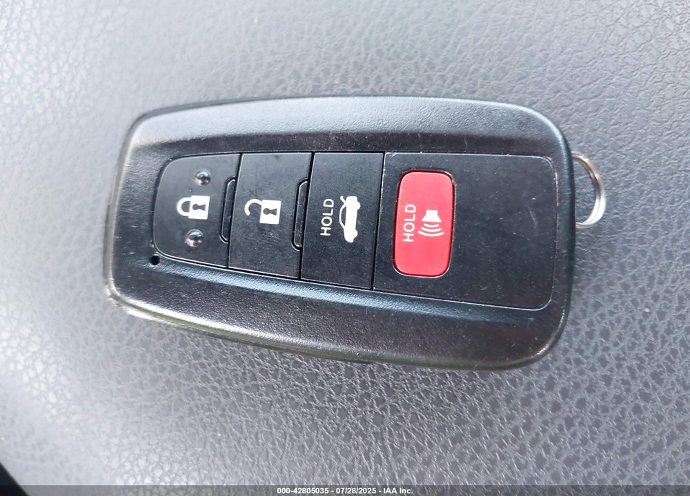2022 TOYOTA CAMRY VIN: 4T1R11AK7NU647680
