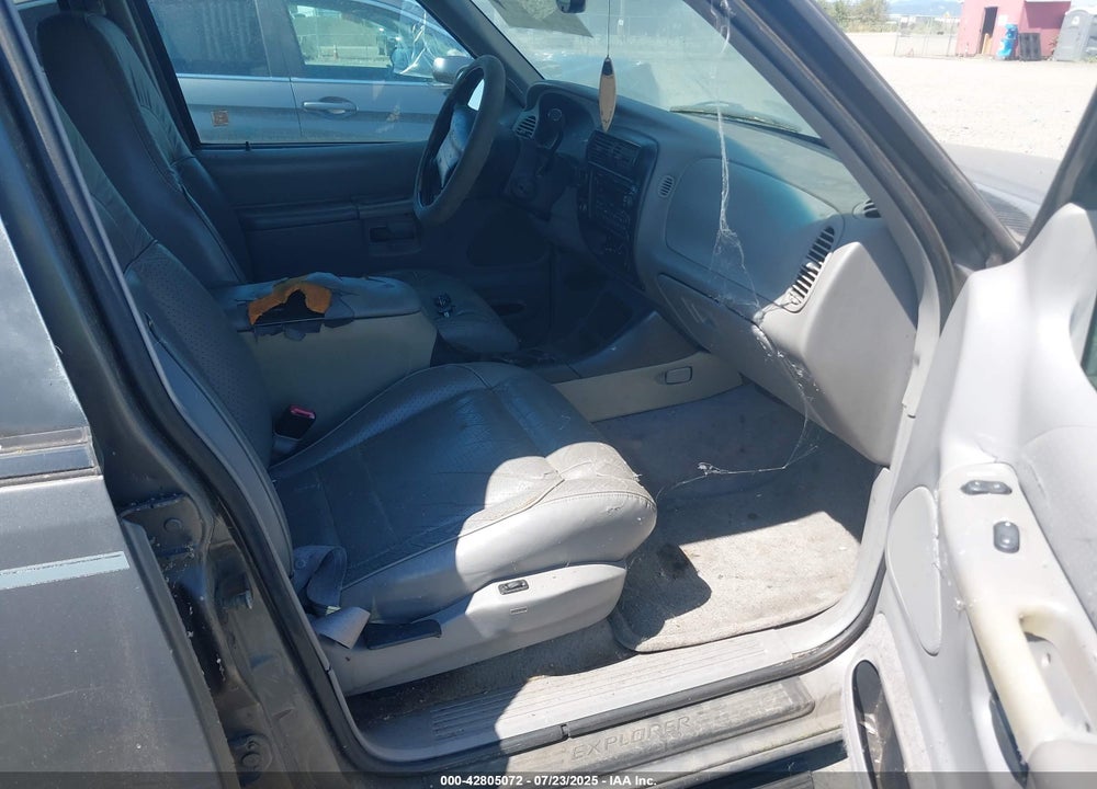 1998 FORD EXPLORER VIN: 1FMZU32E8WZC22954