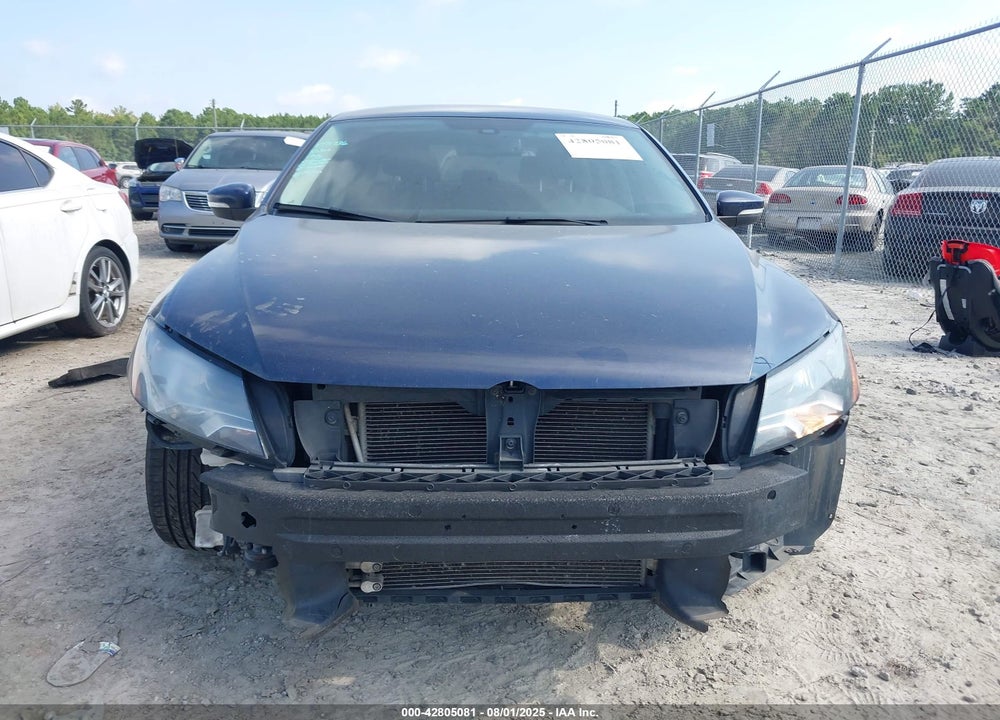 2013 VOLKSWAGEN PASSAT VIN: 1VWBP7A33DC053900