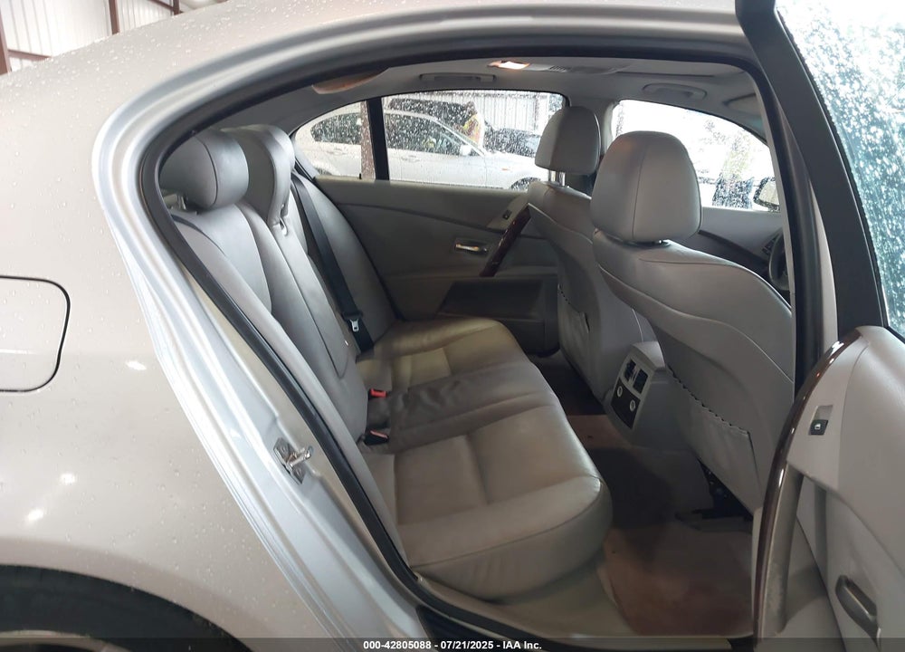 2005 BMW 525I VIN: WBANA53515B860120