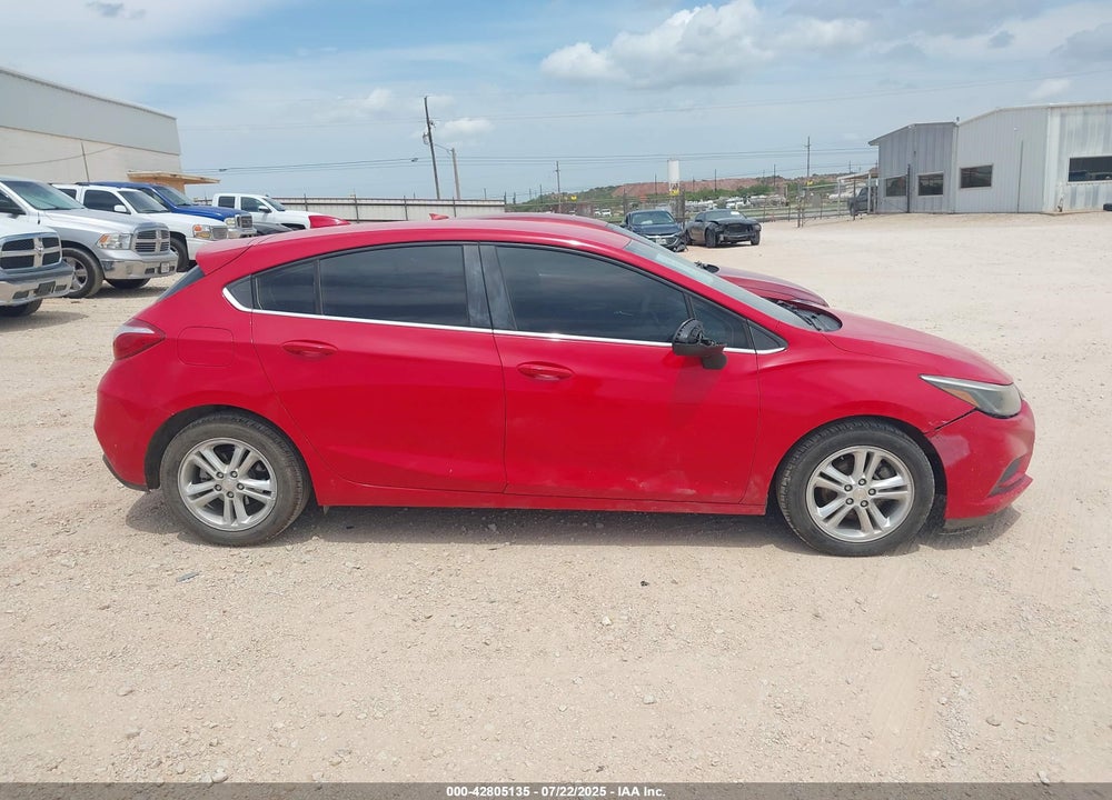 2017 CHEVROLET CRUZE VIN: 3G1BE6SM1HS583138