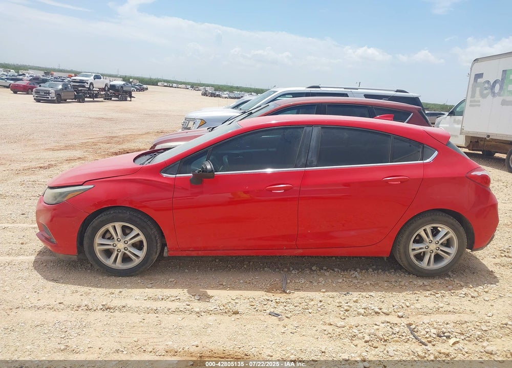 2017 CHEVROLET CRUZE VIN: 3G1BE6SM1HS583138