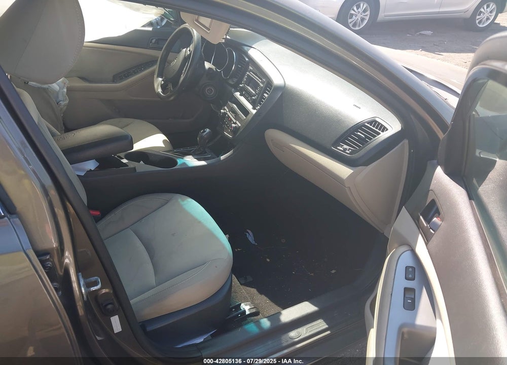 2012 KIA OPTIMA VIN: 5XXGM4A73CG067006