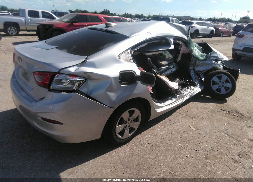 2018 CHEVROLET CRUZE VIN: 1G1BC5SM7J7222503