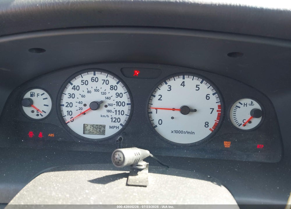 2001 NISSAN PATHFINDER VIN: JN8DR07Y01W514002