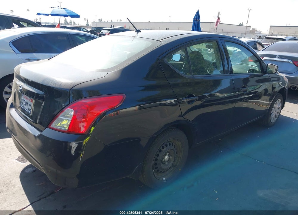 2018 NISSAN VERSA VIN: 3N1CN7AP1JL837754