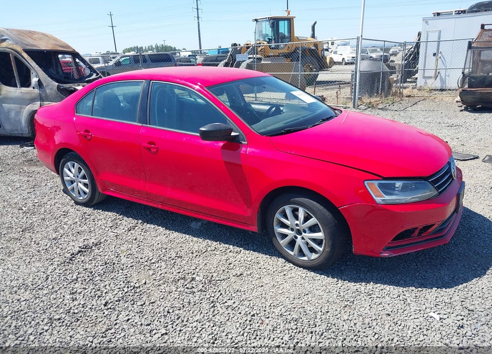 2015 VOLKSWAGEN JETTA 1.8T SE VIN: 3VWD17AJ4FM205418