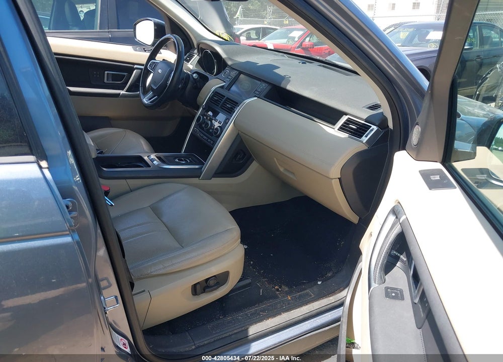2018 LAND ROVER DISCOVERY SPORT VIN: SALCR2RX4JH725031