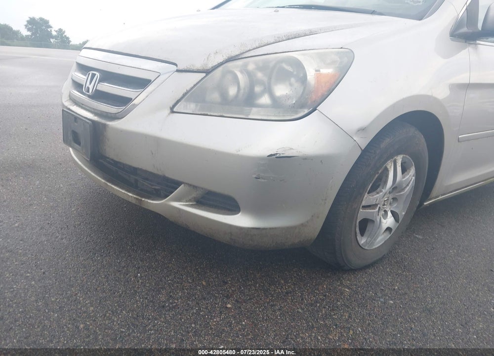 2005 HONDA ODYSSEY EX-L VIN: 5FNRL38635B028747