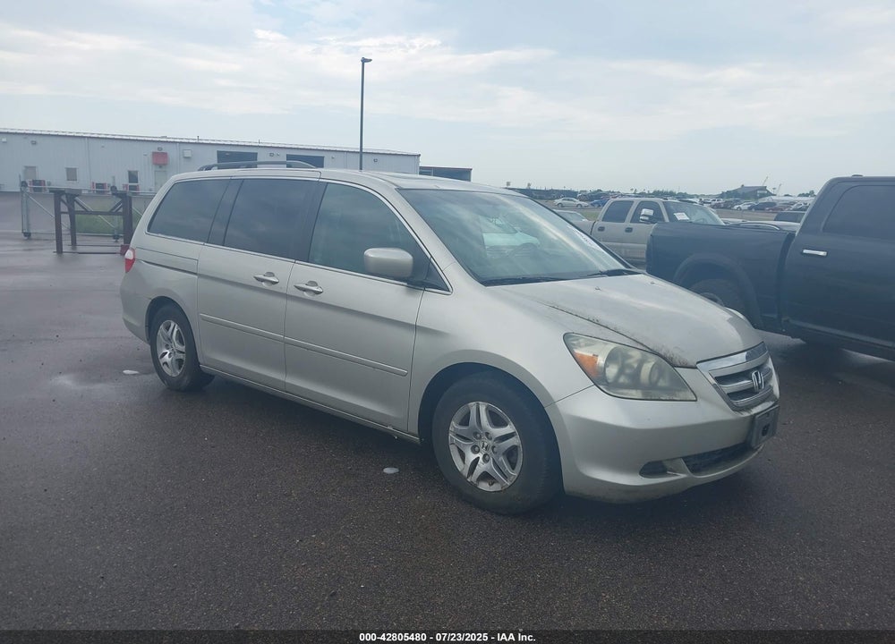 2005 HONDA ODYSSEY EX-L VIN: 5FNRL38635B028747