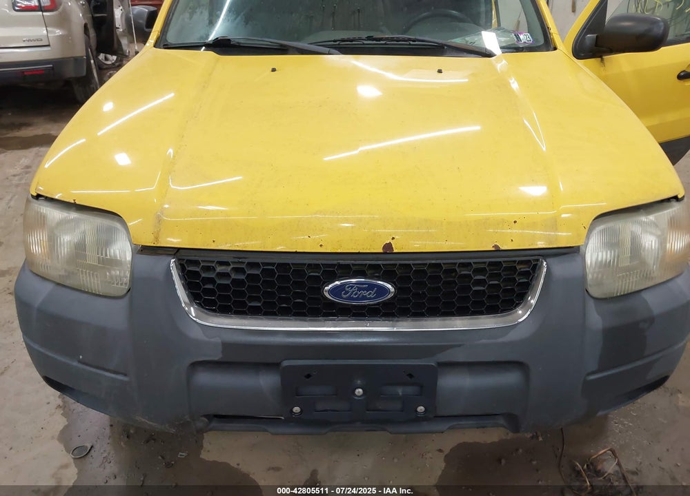 2003 FORD ESCAPE VIN: 1FMYU93113KA13036