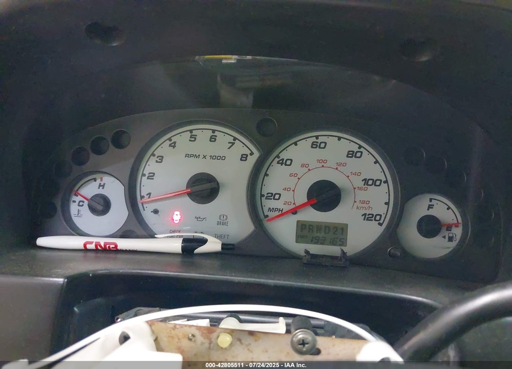 2003 FORD ESCAPE VIN: 1FMYU93113KA13036