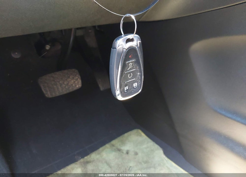 2019 CHEVROLET EQUINOX VIN: 2GNAXUEV9K6272463