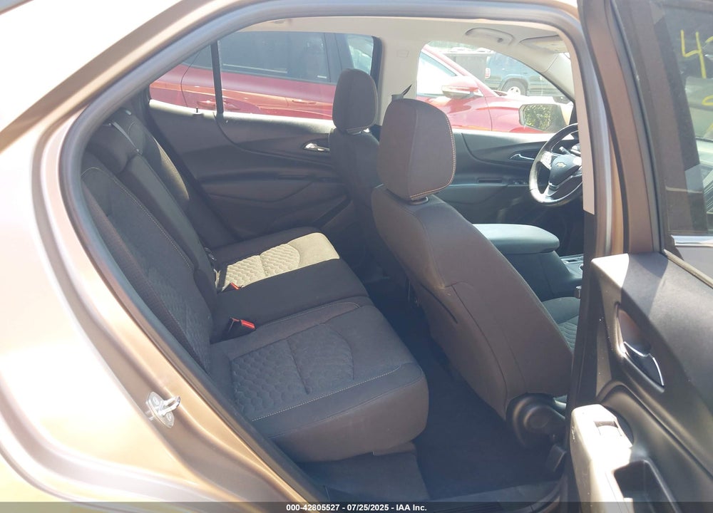 2019 CHEVROLET EQUINOX VIN: 2GNAXUEV9K6272463