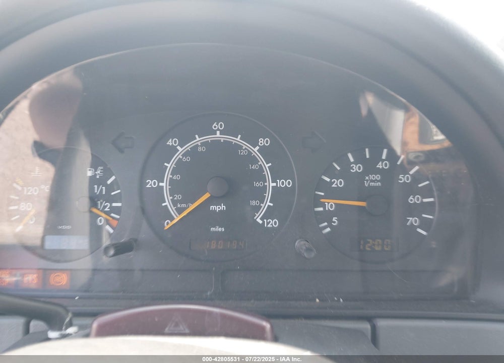 1999 MERCEDES-BENZ ML 430 VIN: 4JGAB72E5XA075910