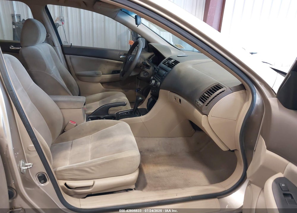 2004 HONDA ACCORD VIN: 1HGCM56334A028151