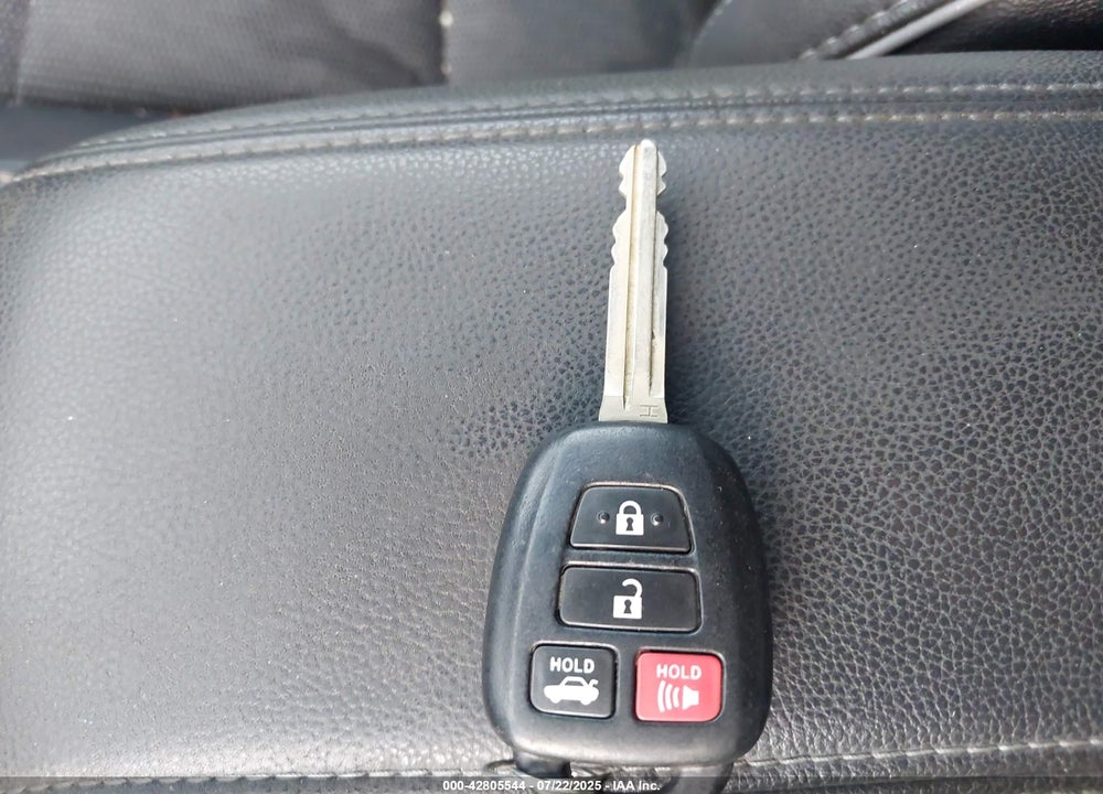 2015 TOYOTA COROLLA VIN: 2T1BURHE5FC377231