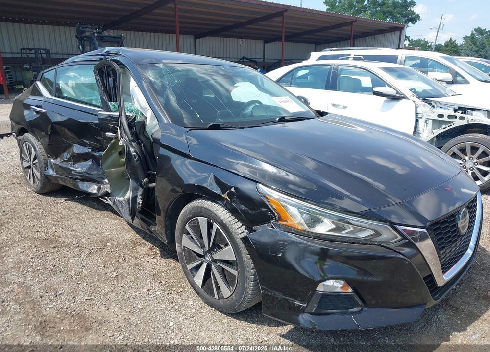 2021 NISSAN ALTIMA SV FWD VIN: 1N4BL4DV0MN324237