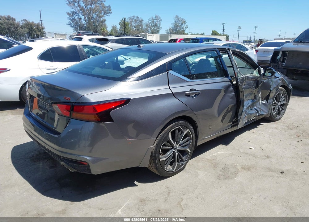 2024 NISSAN ALTIMA VIN: 1N4BL4CV2RN367650