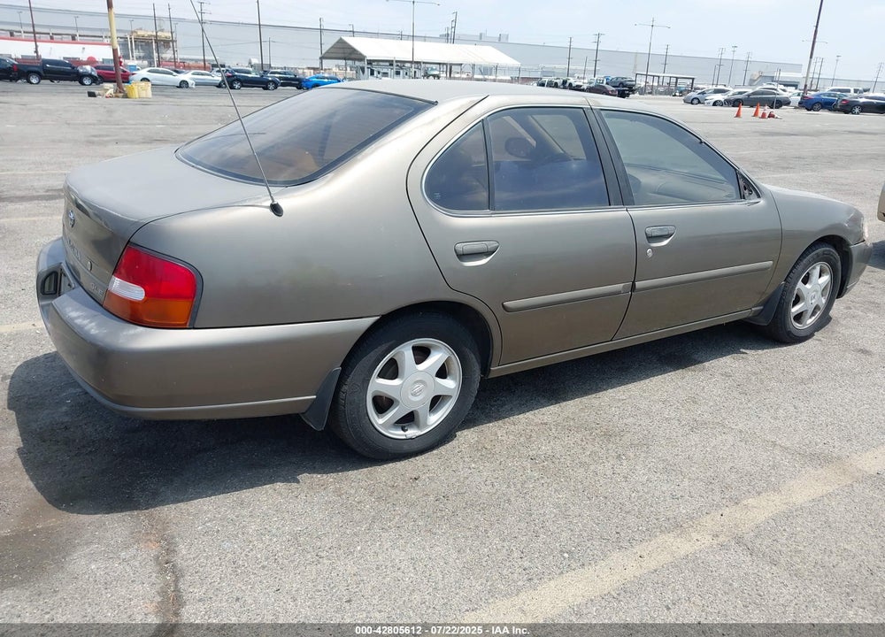 1998 NISSAN ALTIMA GLE/GXE/SE/XE VIN: 1N4DL01D4WC134887