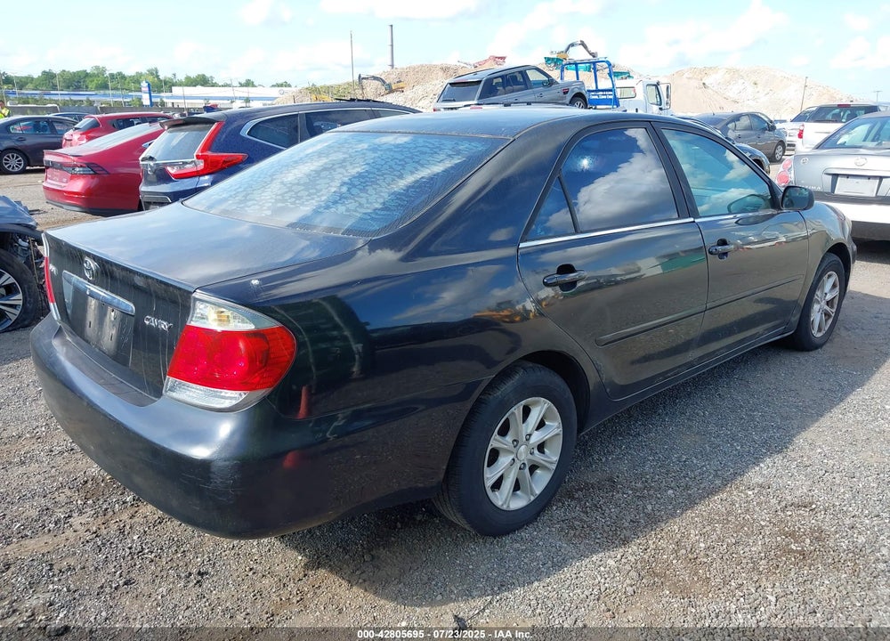 2006 TOYOTA CAMRY VIN: 4T1BE32K76U748011