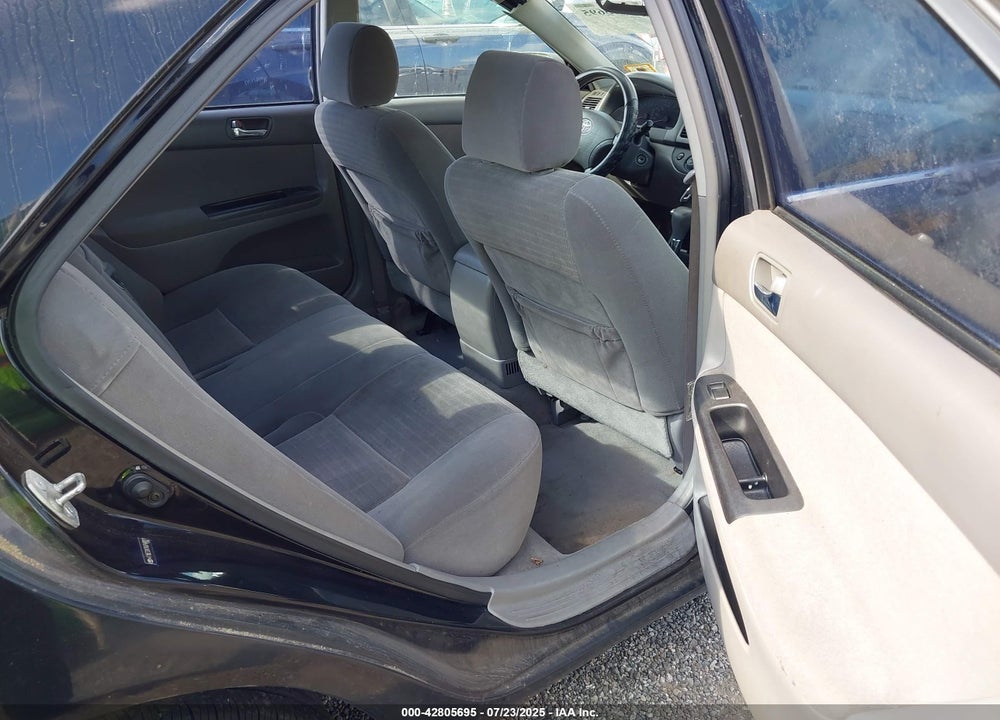 2006 TOYOTA CAMRY VIN: 4T1BE32K76U748011