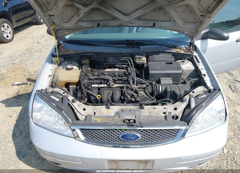 2005 FORD FOCUS ZX4 VIN: 1FAFP34N55W199523