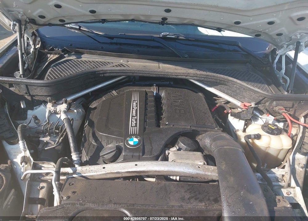 2016 BMW X5 VIN: 5UXKR2C52G0R68627