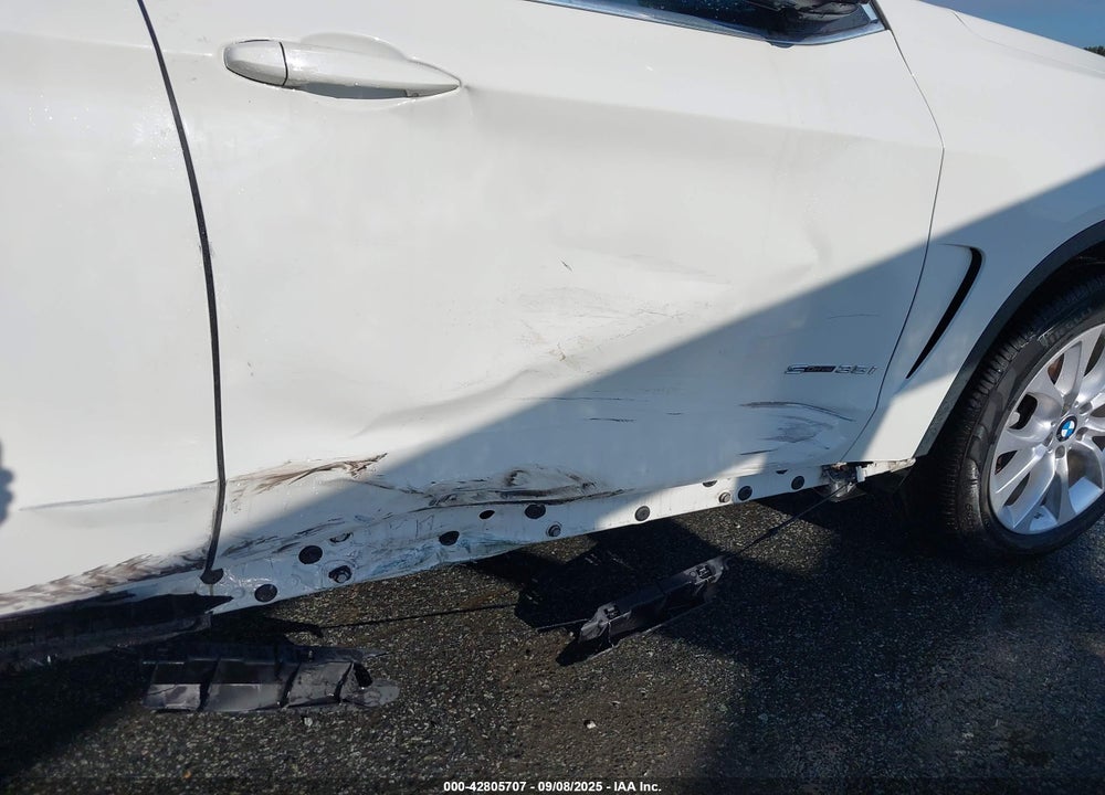 2016 BMW X5 VIN: 5UXKR2C52G0R68627