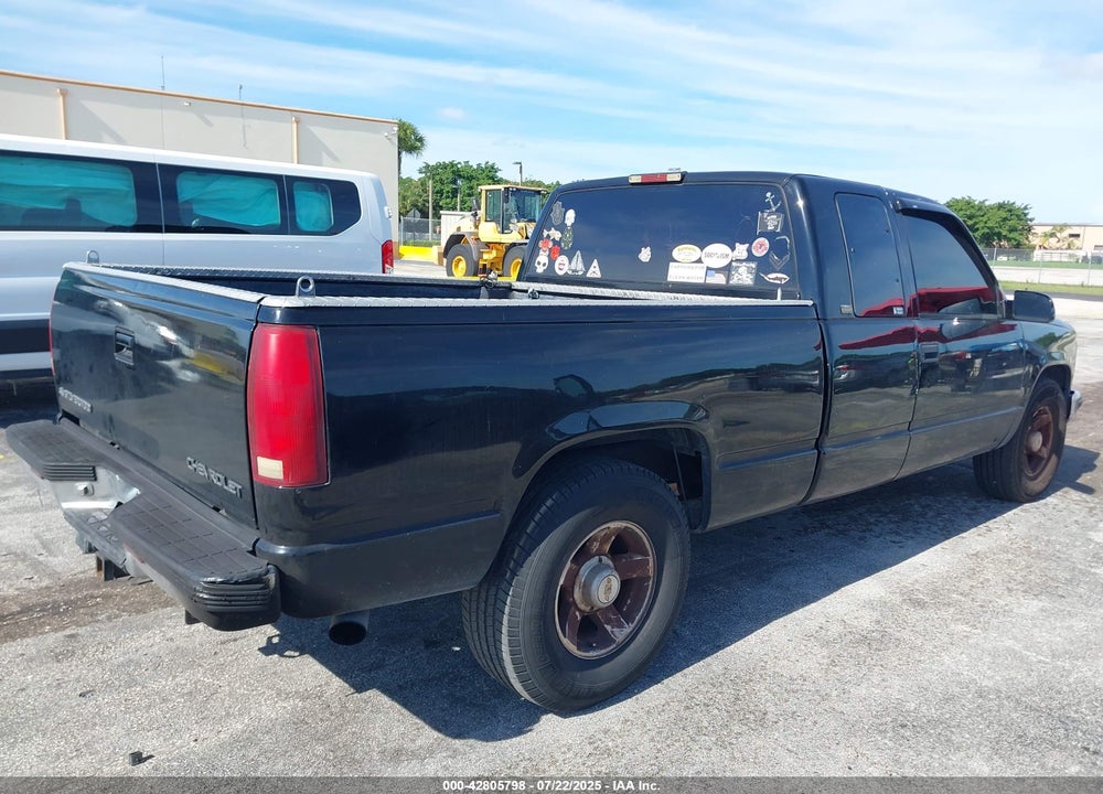 1996 CHEVROLET GMT-400 C1500 VIN: 2GCEC19W8T1234924