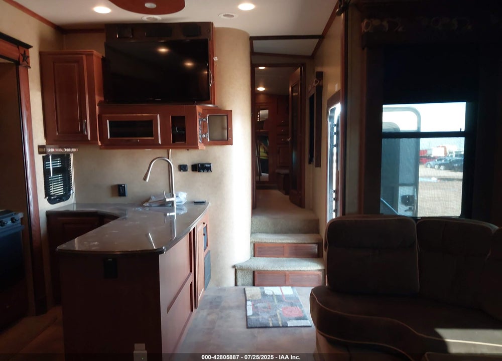 2013 JAYCO SEISMIC 40' 5TH WHEEL VIN: 1UJCJSCV7D19B0060