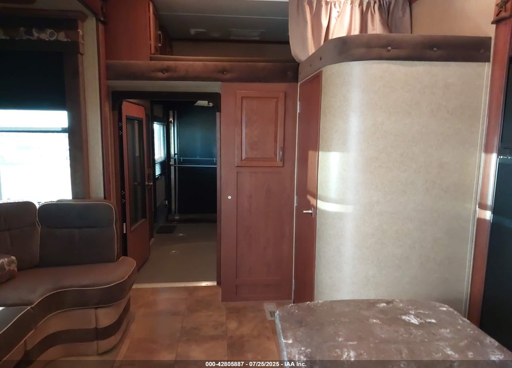 2013 JAYCO SEISMIC 40' 5TH WHEEL VIN: 1UJCJSCV7D19B0060