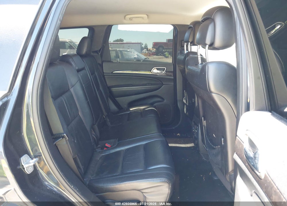 2012 JEEP GRAND CHEROKEE VIN: 1C4RJFAT0CC203490