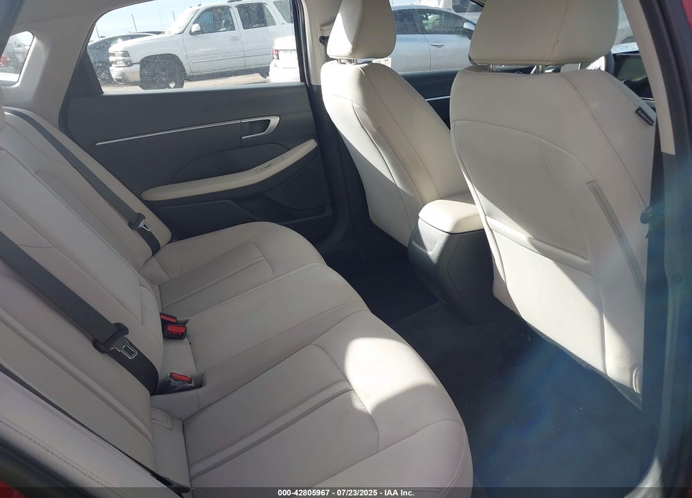 2024 HYUNDAI SONATA VIN: KMHL64JA6RA397128
