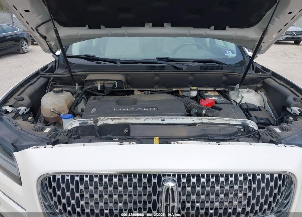 2019 LINCOLN NAUTILUS VIN: 2LMPJ8L98KBL22522