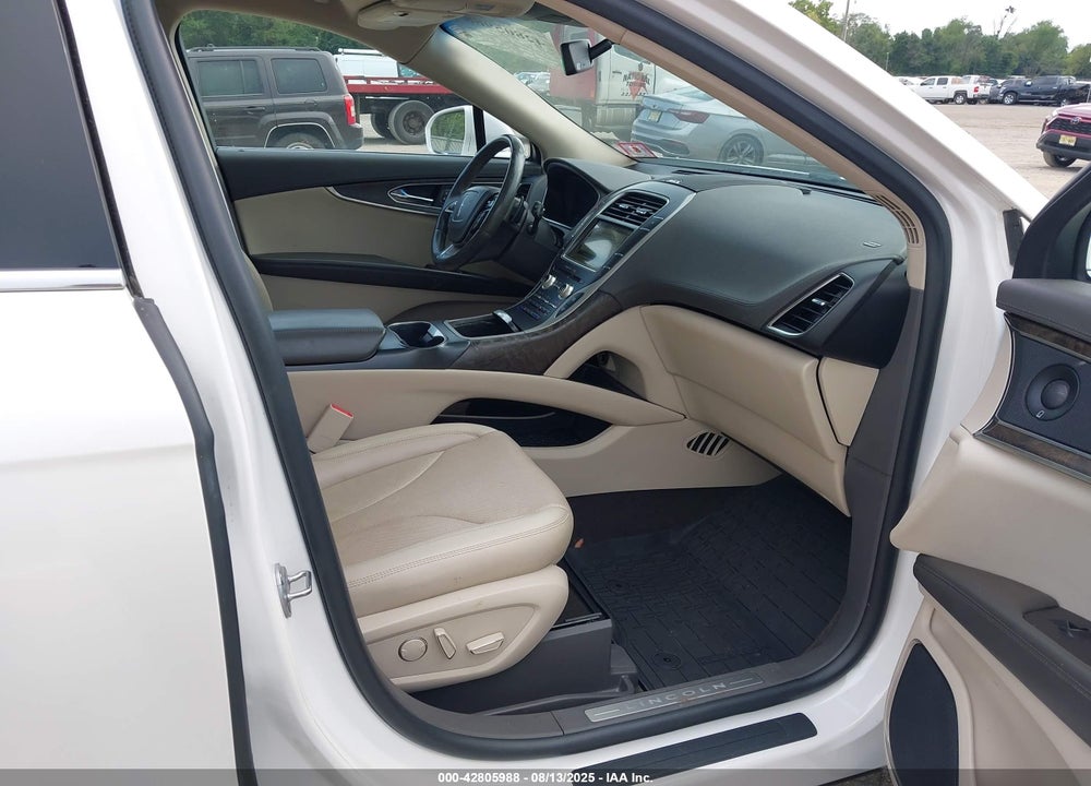 2019 LINCOLN NAUTILUS VIN: 2LMPJ8L98KBL22522
