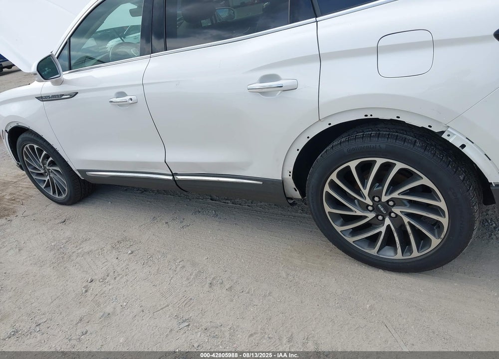 2019 LINCOLN NAUTILUS VIN: 2LMPJ8L98KBL22522