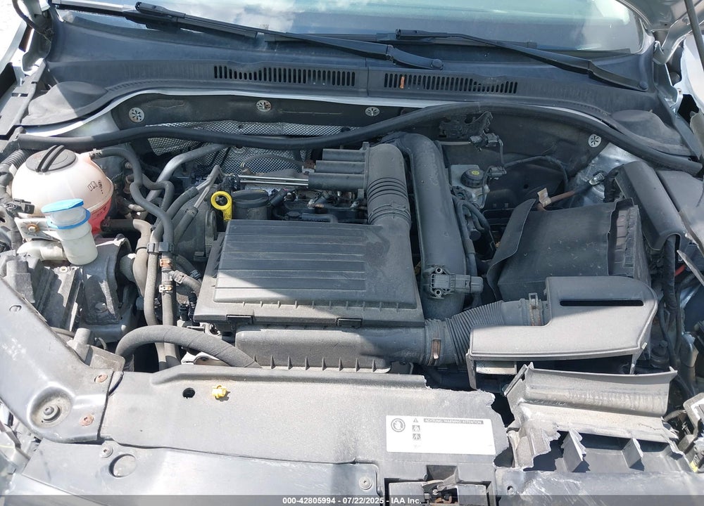 2016 VOLKSWAGEN JETTA VIN: 3VWD67AJ0GM253114